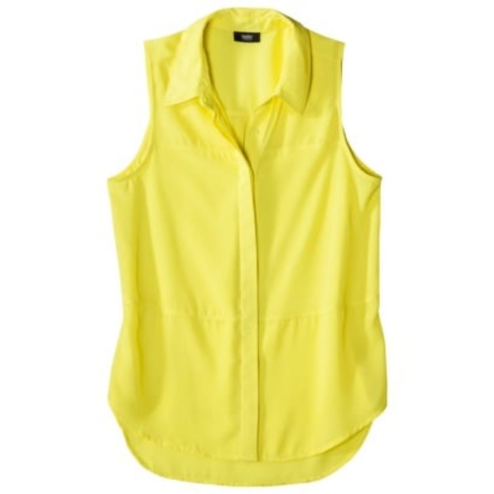 3/$15 Mossimo Sleeveless Semi Sheer Button Up Top